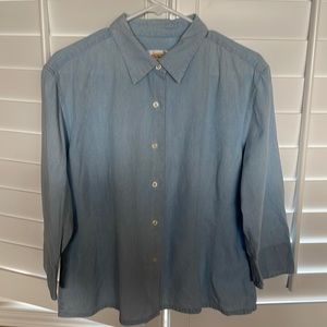Talbots 100%, buttoned cotton shirt